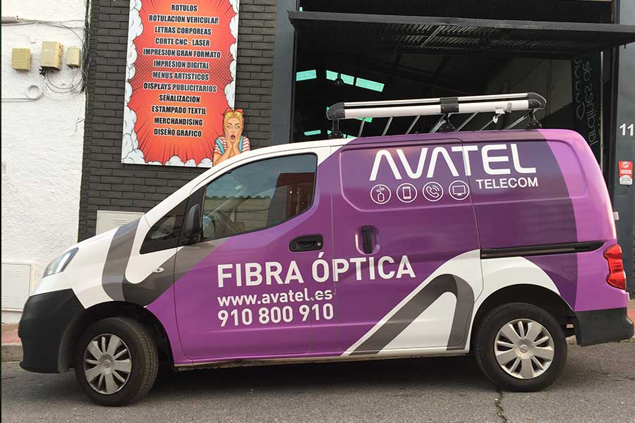 Rotulación de flota de vehículos para Avatel Telecom